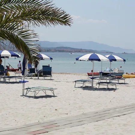 Casa Per Ferie Vel Mari ホテル