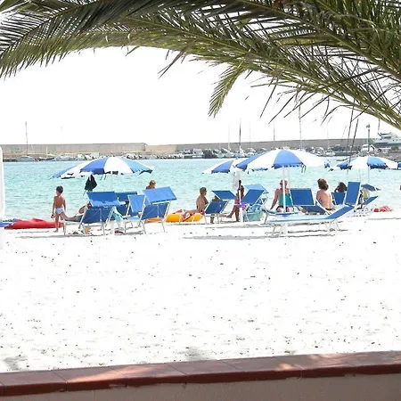 Casa Per Ferie Vel Mari Hotel